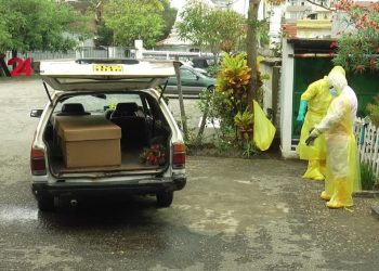 មឈូសដែលមានតំលៃថោកនិងមិនប៉ះពាល់ដល់បរិស្ថានសម្រាប់ការស្លាប់ដោយសារកូវិដ១៩