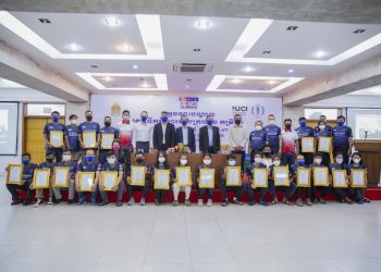 កម្ពុជាបោះជំហានបន្ថែមលើកកម្ពស់គ្រូបង្វឹកប្រណាំងកង់ដើម្បីជំនាន់ក្រោយៗអាចលើកពានលើឆាកអន្តរជាតិ