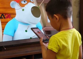 ការញៀនស្មាតហ្វូននាំកុមារកាន់តែច្រើនទៅកាន់មណ្ឌលសុខភាពផ្លូវចិត្ត