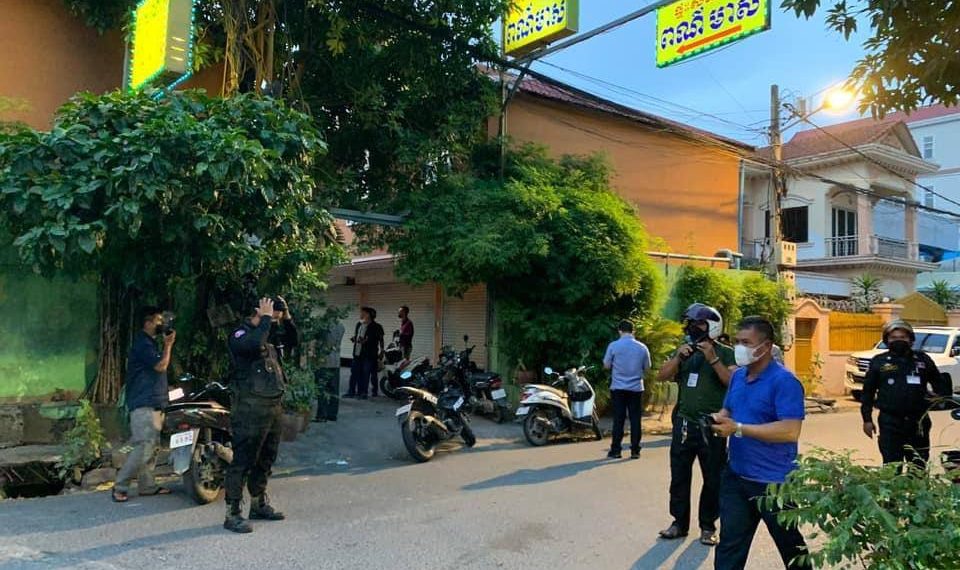 ផ្អើលមួយប្រទេស! ពេលនេះសមត្ថកិច្ចរកឃើញជនជាតិនីហ្សេរីយ៉ា ដែលកើតជំងឺអុតស្វាដែលចូលមកកម្ពុជានោះហើយ