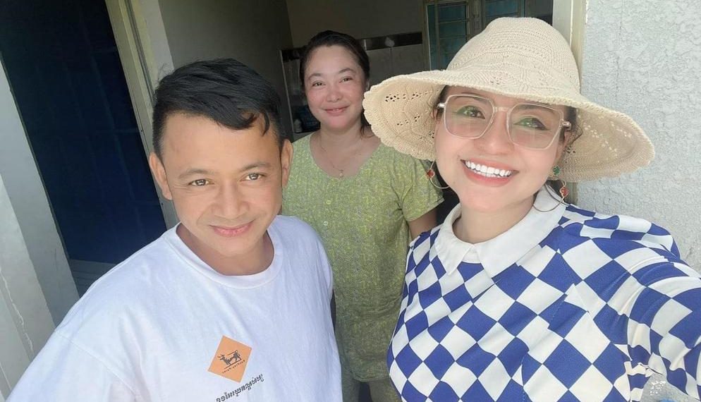 ខាត់ សុឃីម សំពះសុំបងប្អូនមហាជនបរិច្ចាកឈាមជួយប្អូនប្រុស ខាត់ ចំរើន ត្រូវការ ឈាម ៧ប្លោក