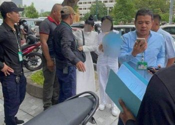 កុំអាងមានលុយចេះតែហ៊ាន! សមត្ថកិច្ចនាំខ្លួនថៅកែ ក្រុមហ៊ុន Darling Skin Care ដែលខ្លាំងបរិហារកេរ្ដិ៍គេនិងញុះញង់ឱ្យមានការរើសអើង