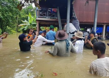 អនិច្ចាខេត្តបន្ទាយមានជ័យលិចខ្លាំងរហូតប៉ះពាល់ដល់ប្រជាពលរដ្ឋជាង៧០០០គ្រួសាររងគ្រោះនិងបណ្តាលឱ្យមនុស្ស៤នាក់បាត់បង់ជីវិត