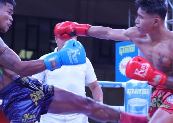 ការប្រកួតប្រដាល់អបអរឆ្លងឆ្នាំសាកល២០២៣ និងការសម្ពោធកីឡដ្ឋានថ្មីរបស់ខេត្តកំពង់ស្ពឺពិតជាល្អមើលមែន (មានវិឌីអូ)