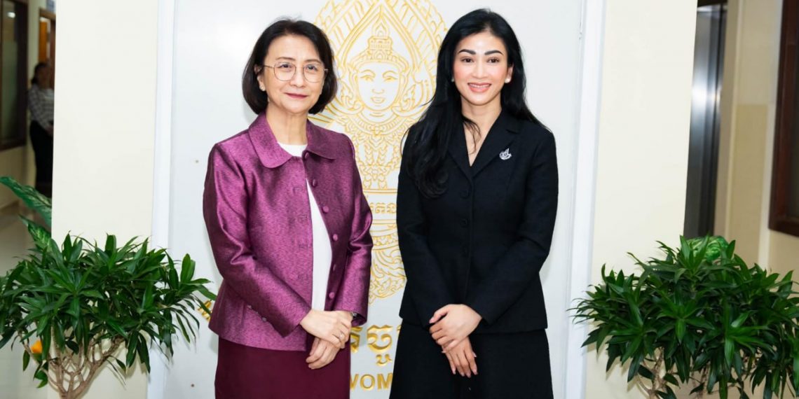 រដ្ឋមន្ត្រីក្រសួងកិច្ចការនារីនិងប្រធានសមាគមសិល្បករខ្មែរ នឹងជ្រើសរើសតារាស្រីមានប្រជាប្រិយជាទូតសុឆន្ទៈសម្រាប់ក្រសួងកិច្ចនារី