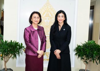 រដ្ឋមន្ត្រីក្រសួងកិច្ចការនារីនិងប្រធានសមាគមសិល្បករខ្មែរ នឹងជ្រើសរើសតារាស្រីមានប្រជាប្រិយជាទូតសុឆន្ទៈសម្រាប់ក្រសួងកិច្ចនារី