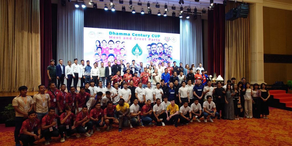 ក្រុមបាល់ទាត់តារាល្បីកម្ពុជា ប្រកួតមិត្តភាពថ្ងៃទី៨មីនានេះ នឹងក្រុមបាល់ទាត់តារាបណ្តាញសង្គមថៃ នៅពហុកីឡដ្ឋានជាតិអូឡាំពិក