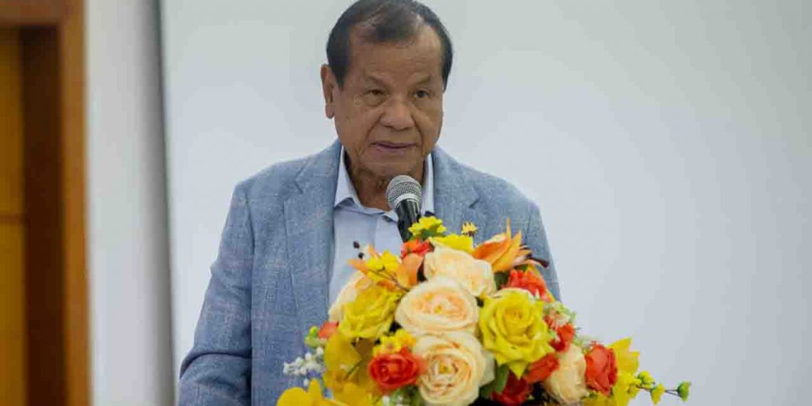 ឯកឧត្តមបណ្ឌិត ថោង ខុន៖ ចង់ក្លាយជាជើងឯក ត្រូវការការតស៊ូព្យាយាម ទ្រាំនឹងការឈឺចាប់ និងឧបសគ្គគ្រប់បែបយ៉ាង